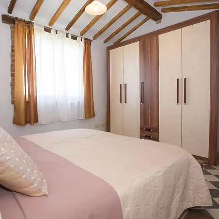 Manuel Ii Apartmán
